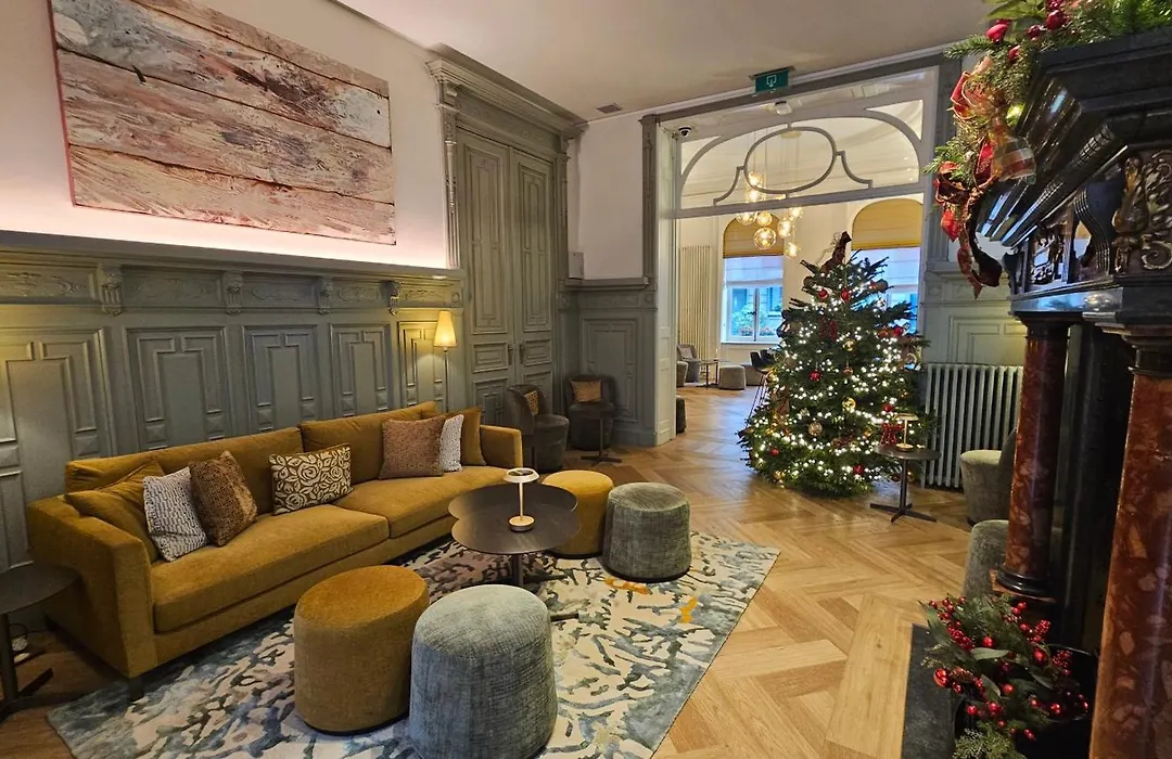 Hotel Du Congres-1